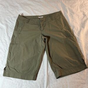 So Wear It Declare It Brown Khaki Bermuda Shorts Size 11